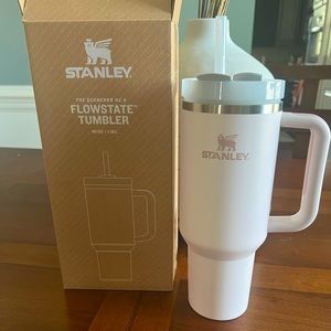 40 oz Stanley the quencher h2.0